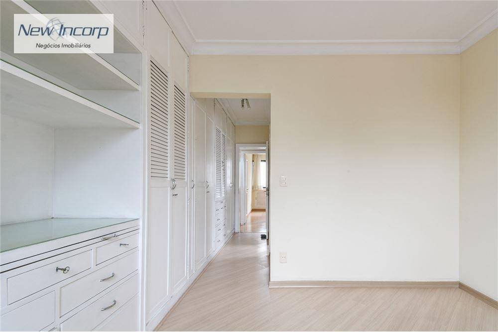 Apartamento à venda com 3 quartos, 115m² - Foto 24