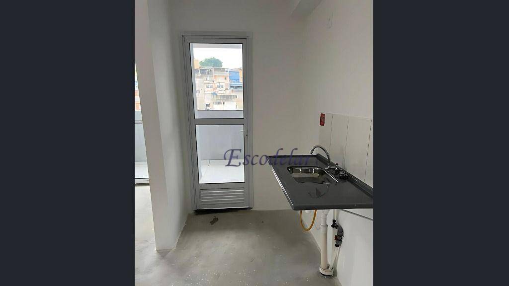 Apartamento à venda com 2 quartos, 42m² - Foto 3