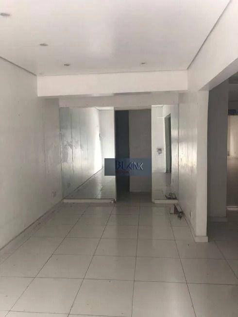 Casa para alugar com 2 quartos, 245m² - Foto 10