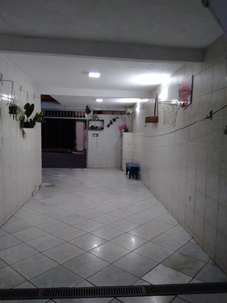 Casa à venda com 2 quartos, 120m² - Foto 18