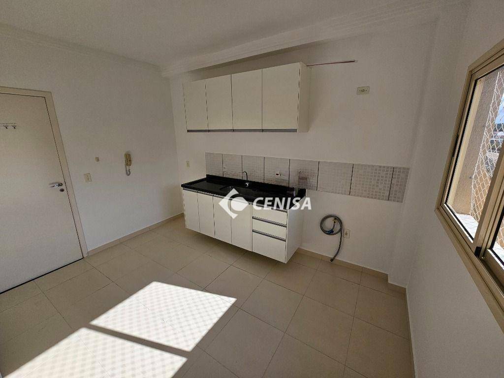 Apartamento à venda e aluguel com 2 quartos, 71m² - Foto 5