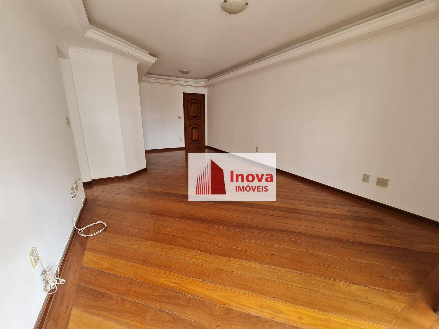 Apartamento à venda com 3 quartos, 140m² - Foto 9