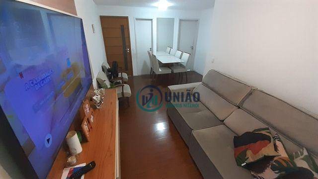 Apartamento à venda com 3 quartos, 82m² - Foto 4