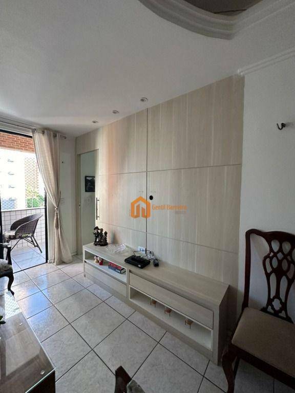 Apartamento à venda com 3 quartos, 103m² - Foto 4