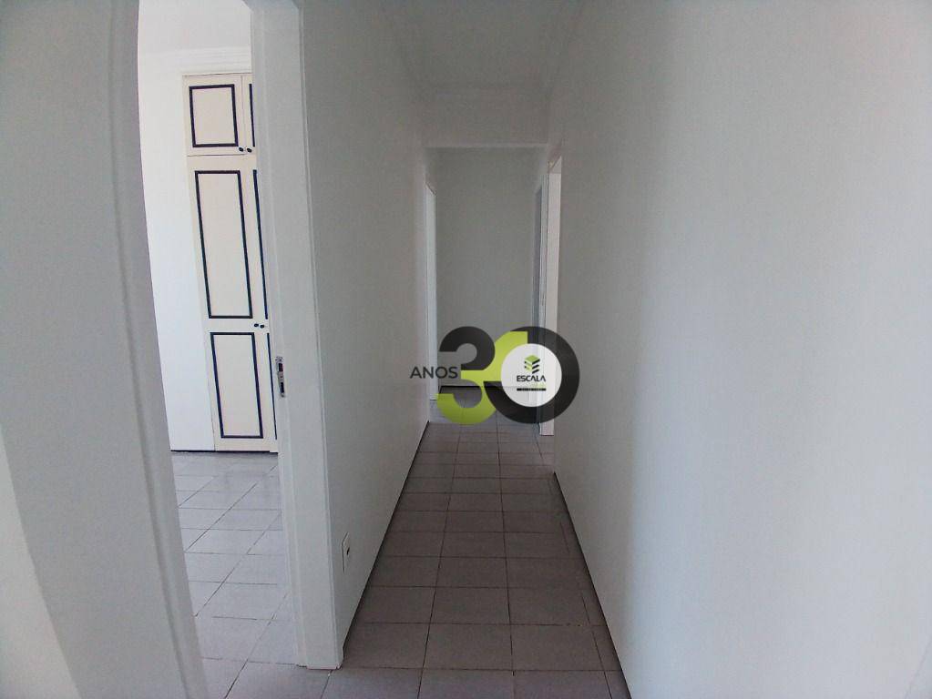 Apartamento para alugar com 3 quartos, 100m² - Foto 29