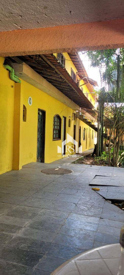 Casa à venda com 25 quartos, 10m² - Foto 15