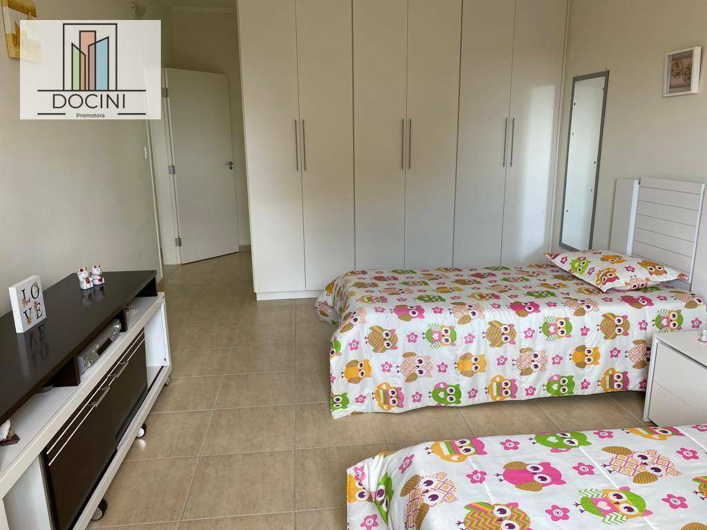 Sobrado à venda com 3 quartos, 250M2 - Foto 12