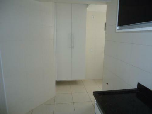 Apartamento à venda com 3 quartos, 86m² - Foto 14