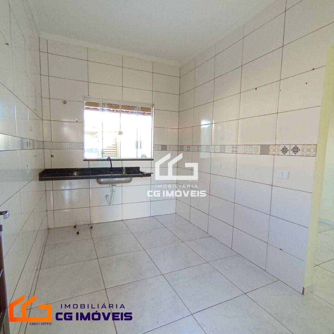 Casa para alugar com 2 quartos, 75m² - Foto 3