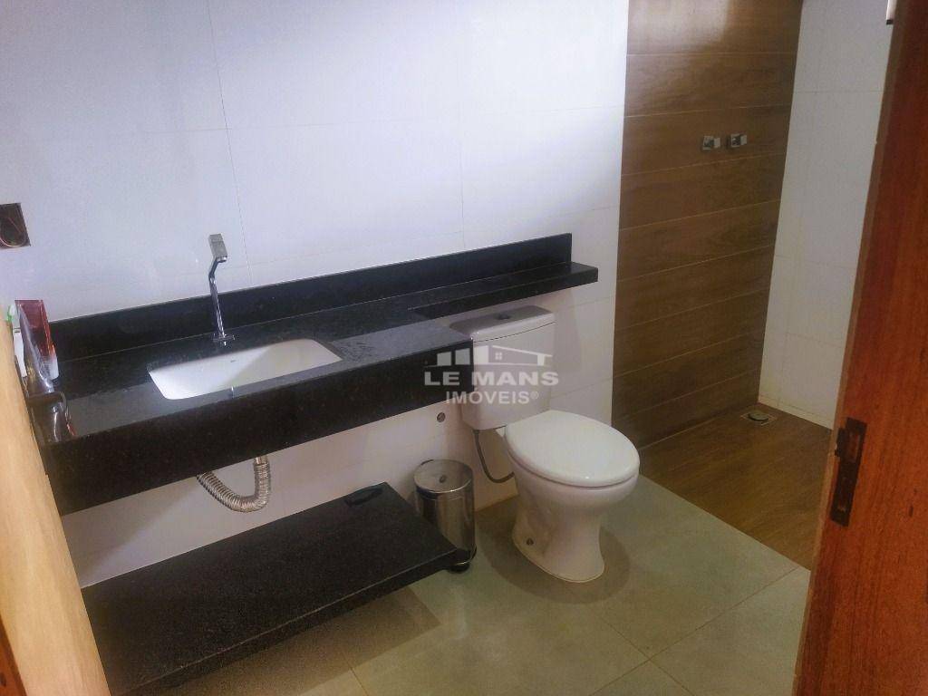 Chácara à venda com 2 quartos, 160m² - Foto 12