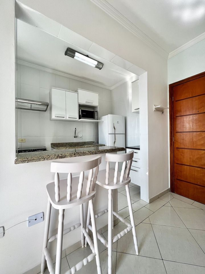 Apartamento à venda com 1 quarto, 42m² - Foto 5