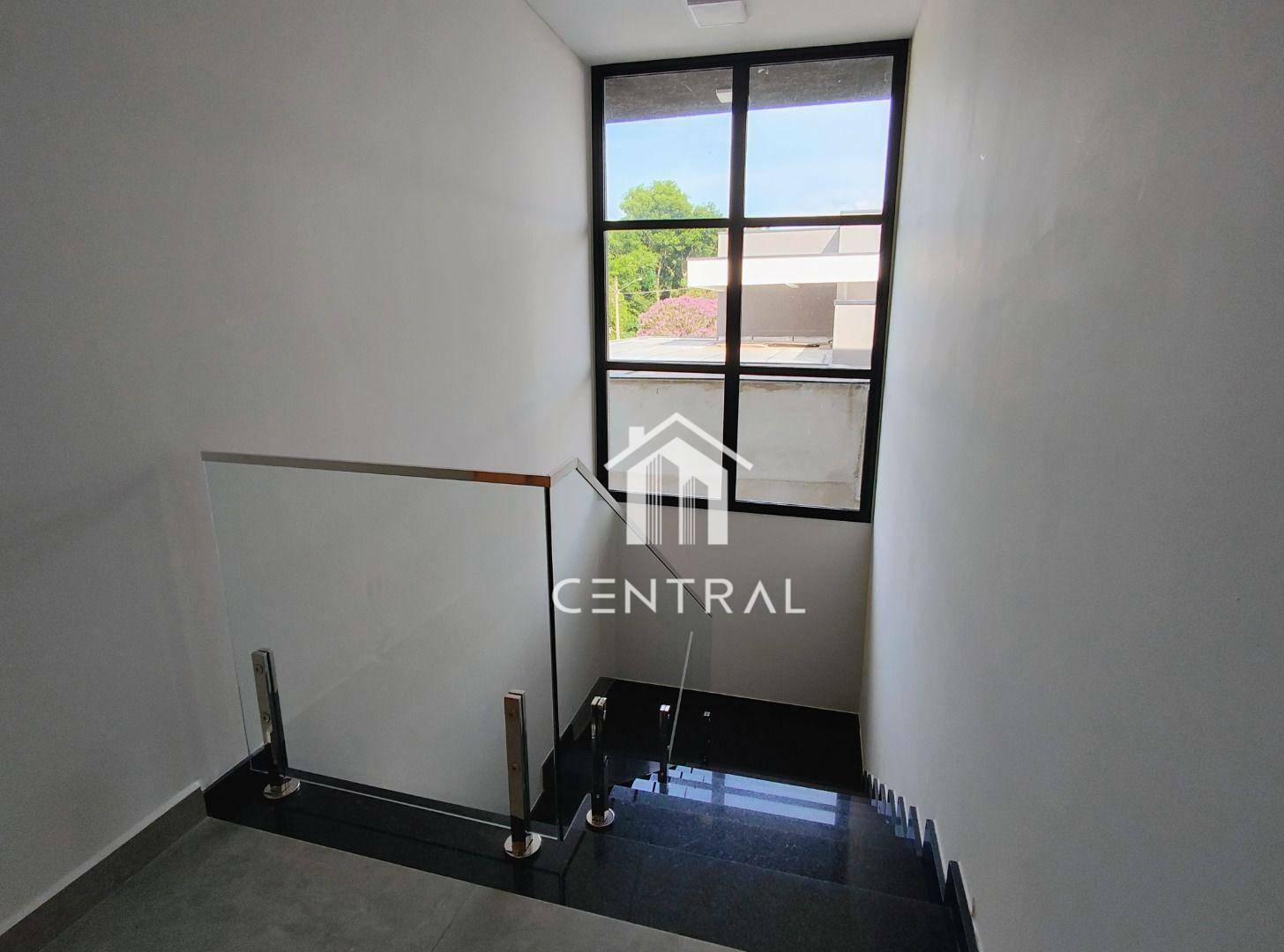 Sobrado à venda com 4 quartos, 360m² - Foto 29