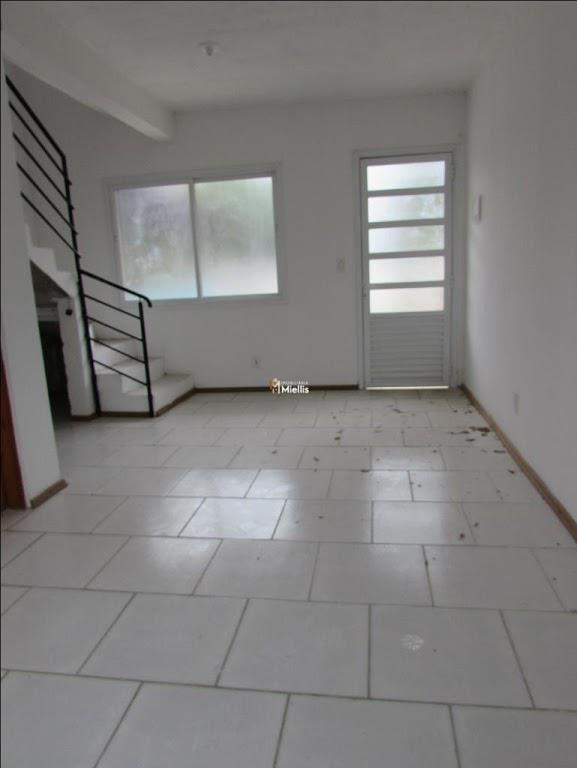 Casa à venda com 2 quartos, 55m² - Foto 11