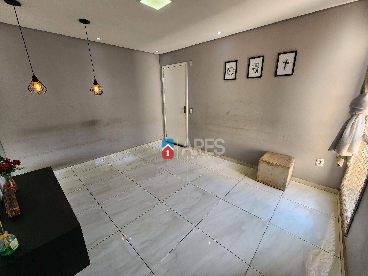 Apartamento à venda com 2 quartos, 49M2 - Foto 2