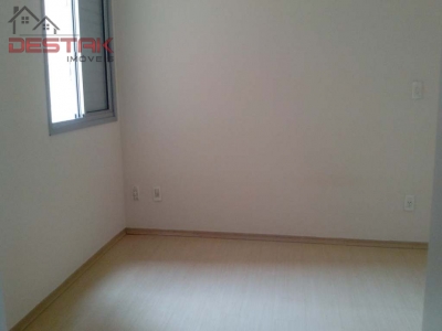 Apartamento para alugar com 3 quartos, 75m² - Foto 15