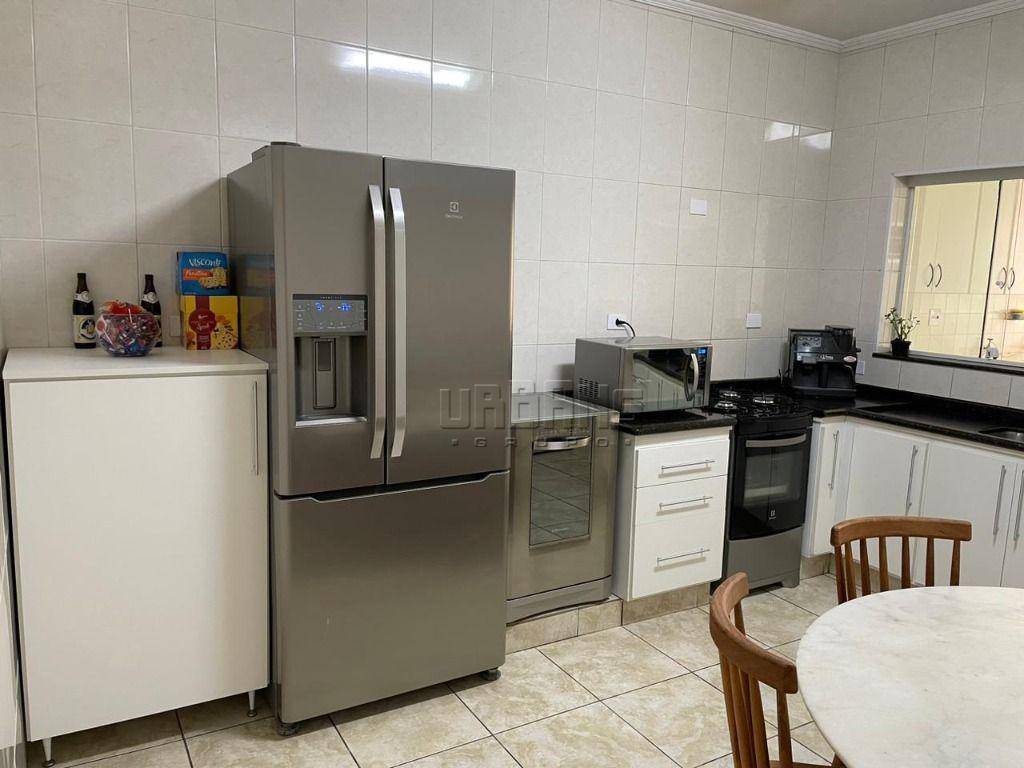 Sobrado à venda com 3 quartos, 180M2 - Foto 20