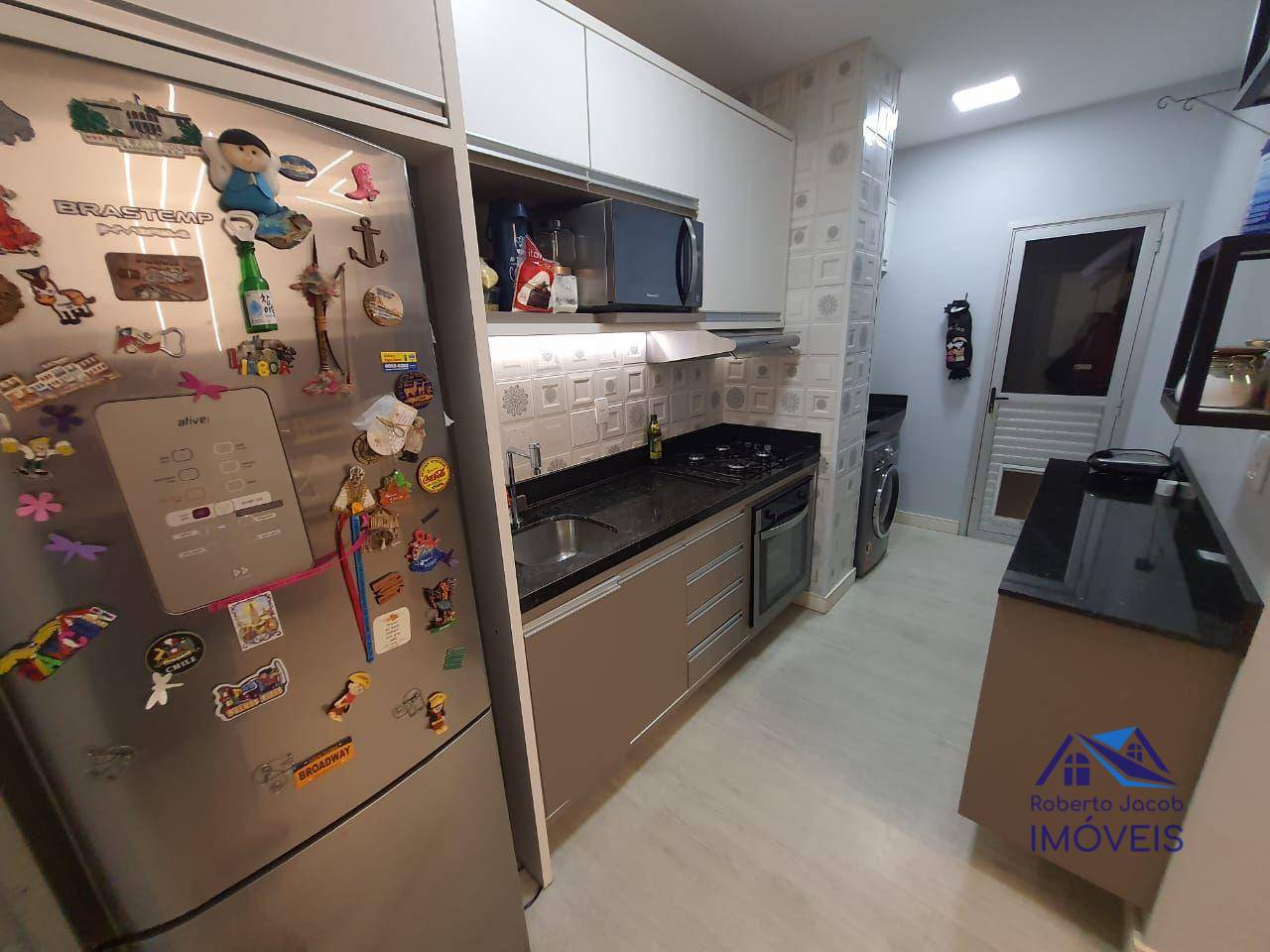 Apartamento à venda com 3 quartos, 79m² - Foto 4