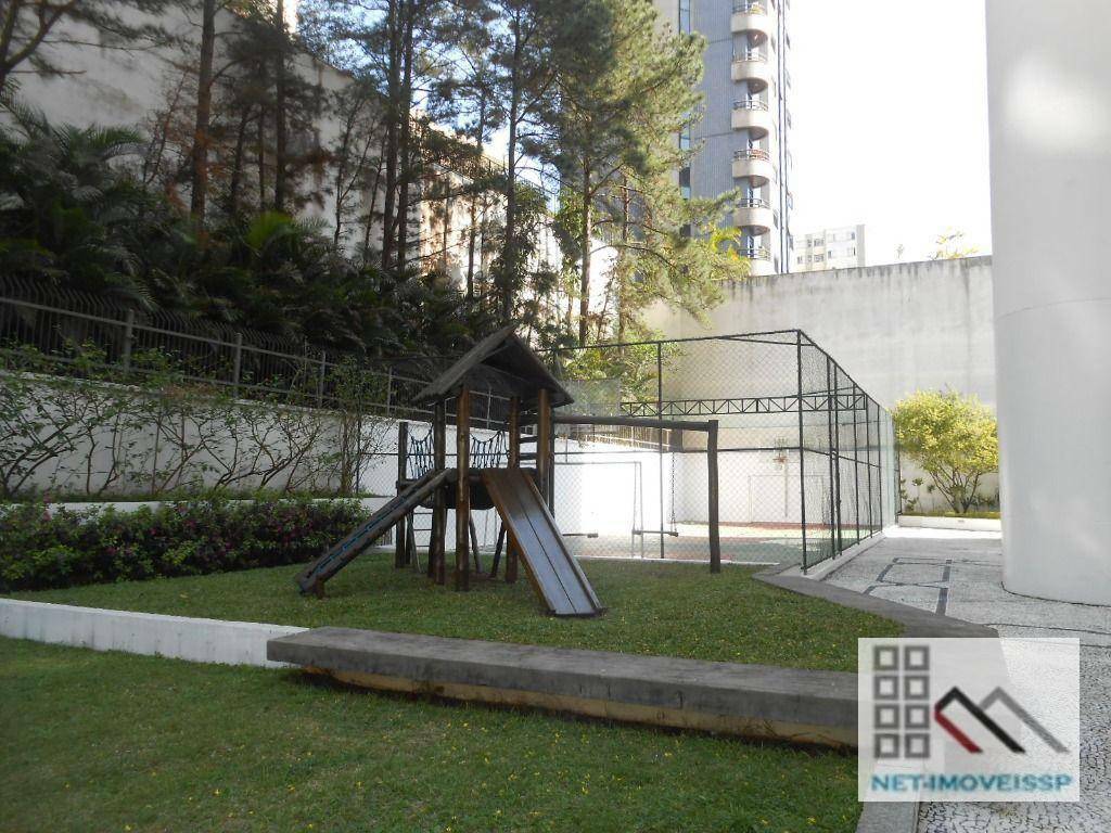 Apartamento para alugar com 4 quartos, 130m² - Foto 29