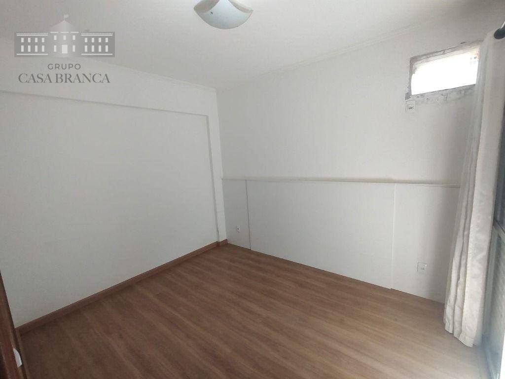 Apartamento à venda com 3 quartos, 85m² - Foto 12