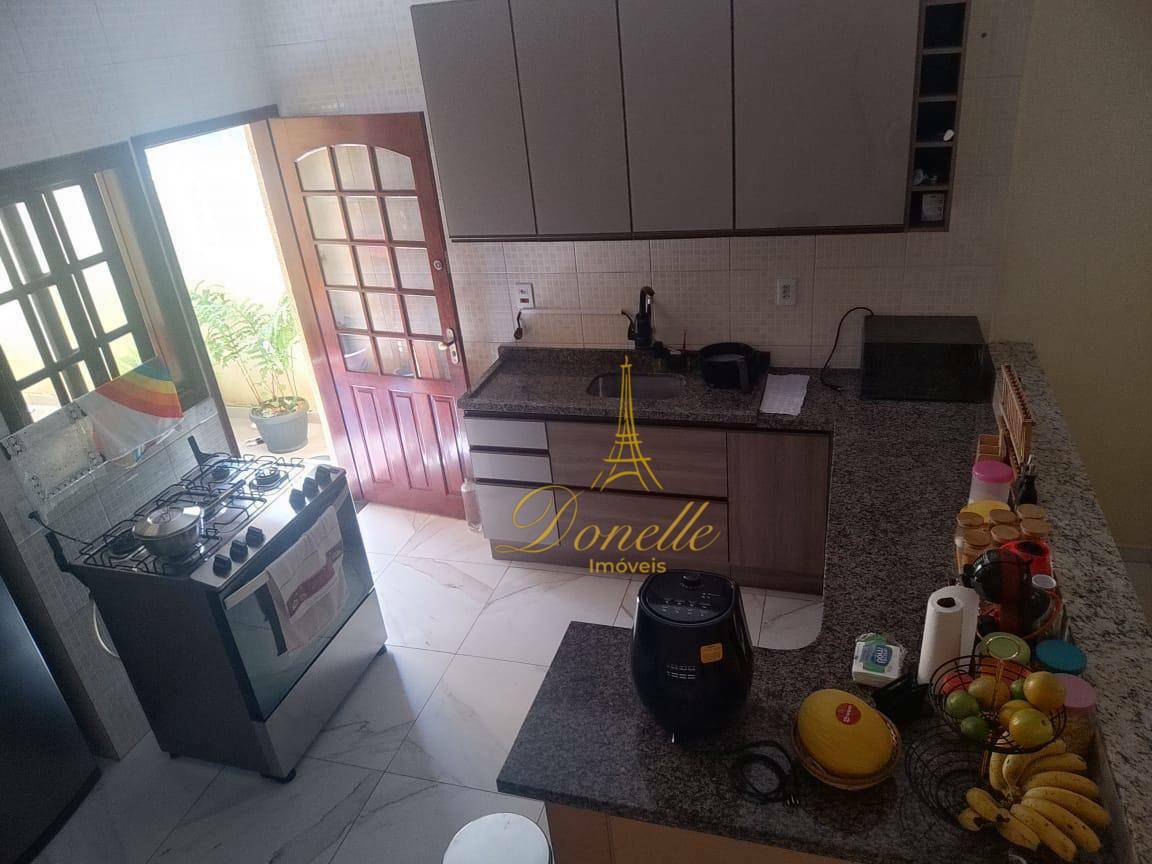 Sobrado à venda com 4 quartos, 194m² - Foto 7