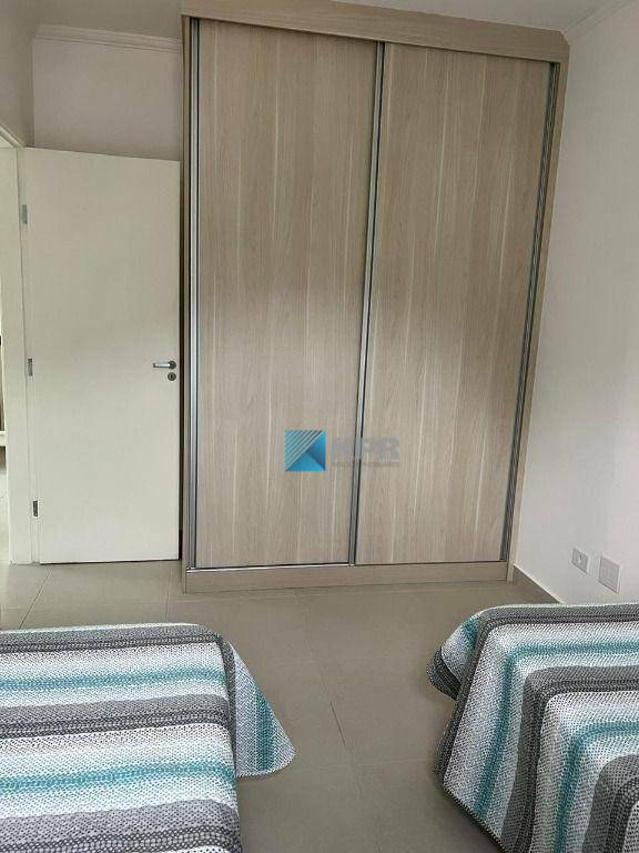 Apartamento à venda com 2 quartos, 67m² - Foto 10