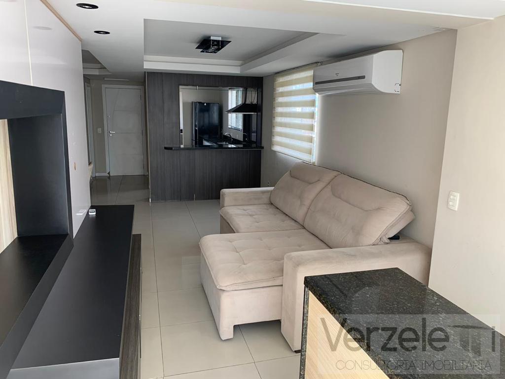 Apartamento para alugar com 3 quartos, 170m² - Foto 1