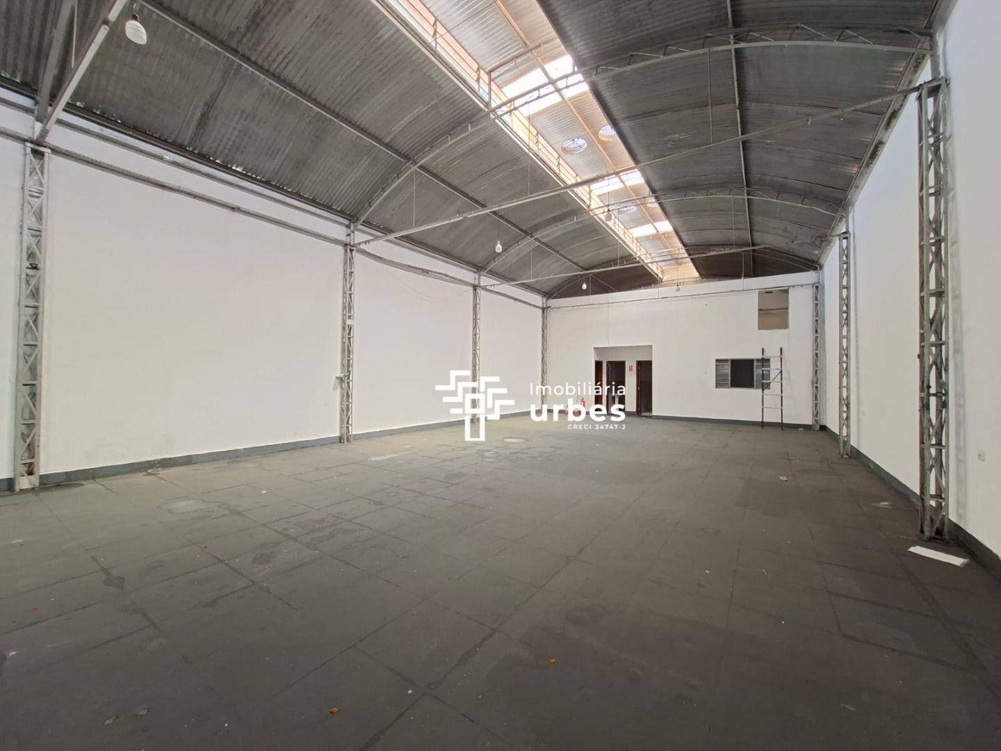 Loja-Salão, 255 m² - Foto 1