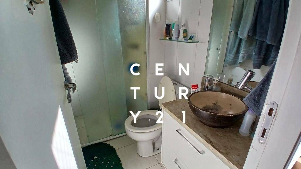Apartamento à venda com 3 quartos, 77m² - Foto 32