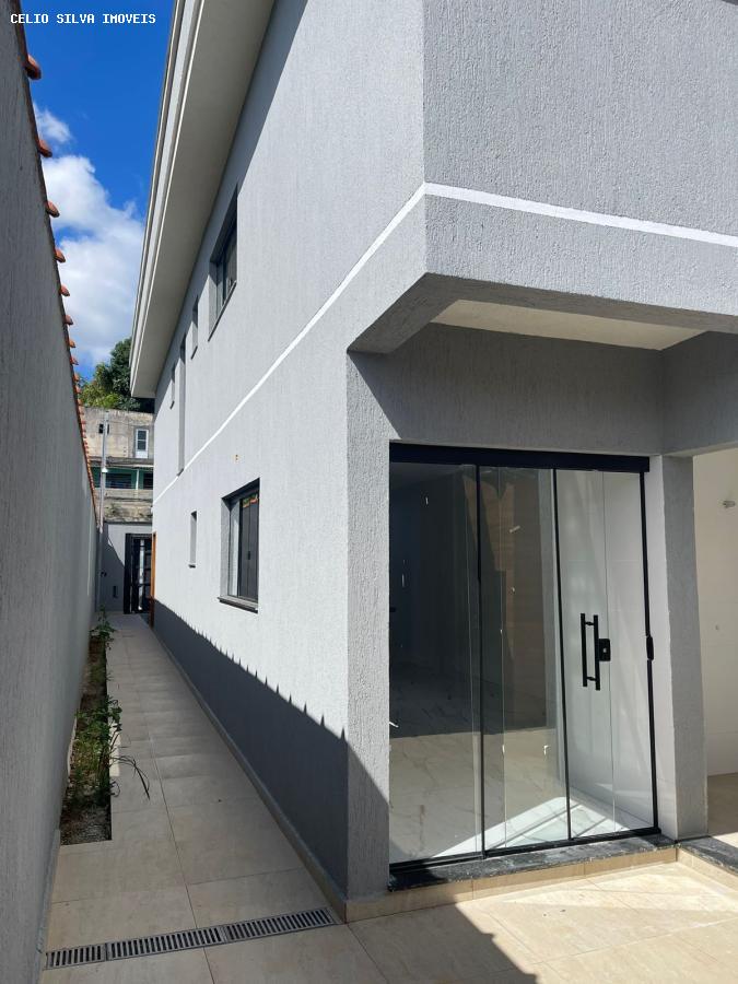 Casa à venda com 3 quartos, 250m² - Foto 17