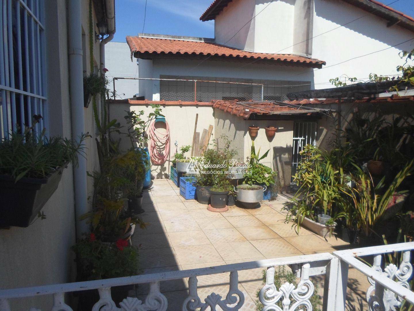 Casa à venda com 2 quartos, 180m² - Foto 22