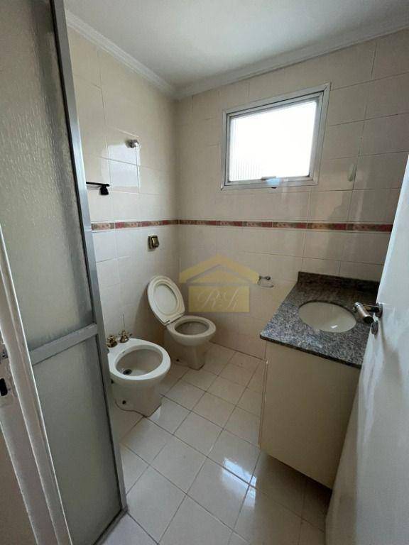 Apartamento à venda com 2 quartos, 70m² - Foto 11