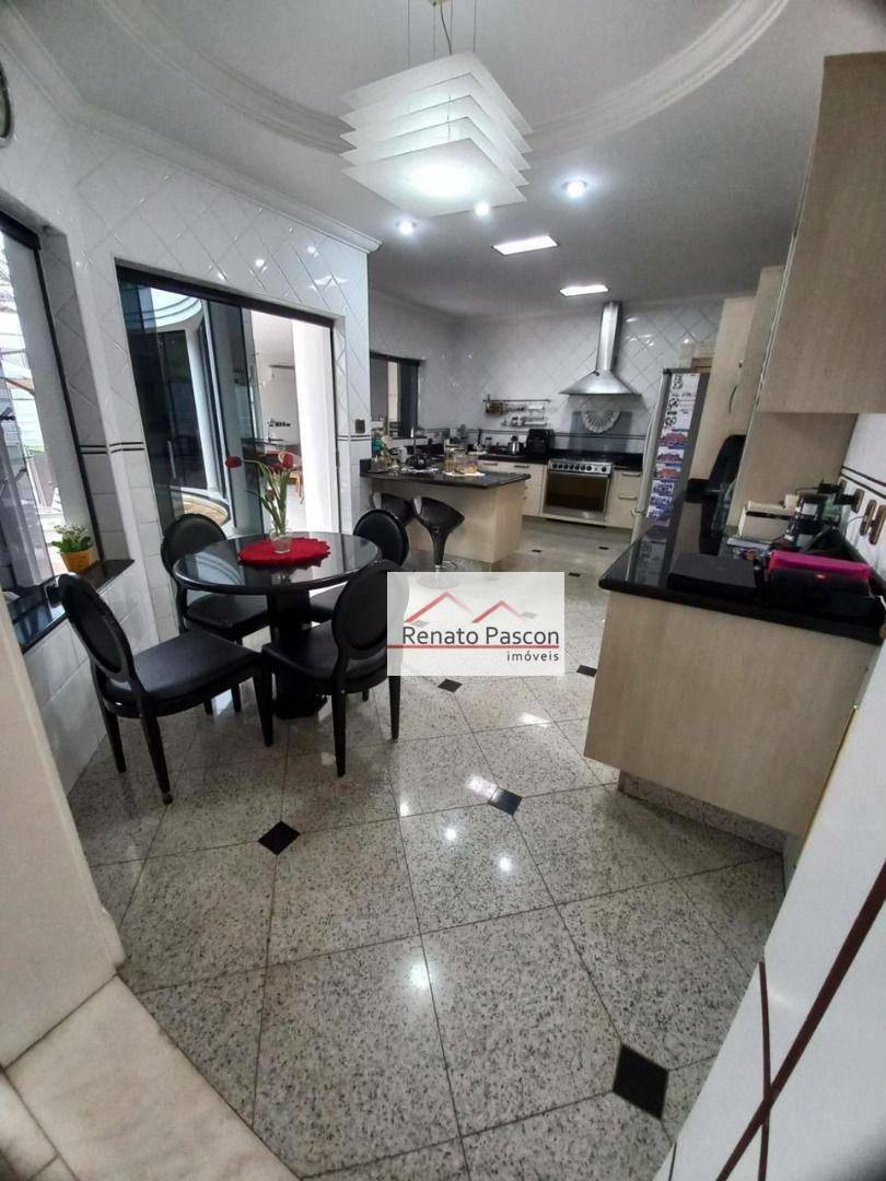 Casa de Condomínio à venda com 3 quartos, 591m² - Foto 18