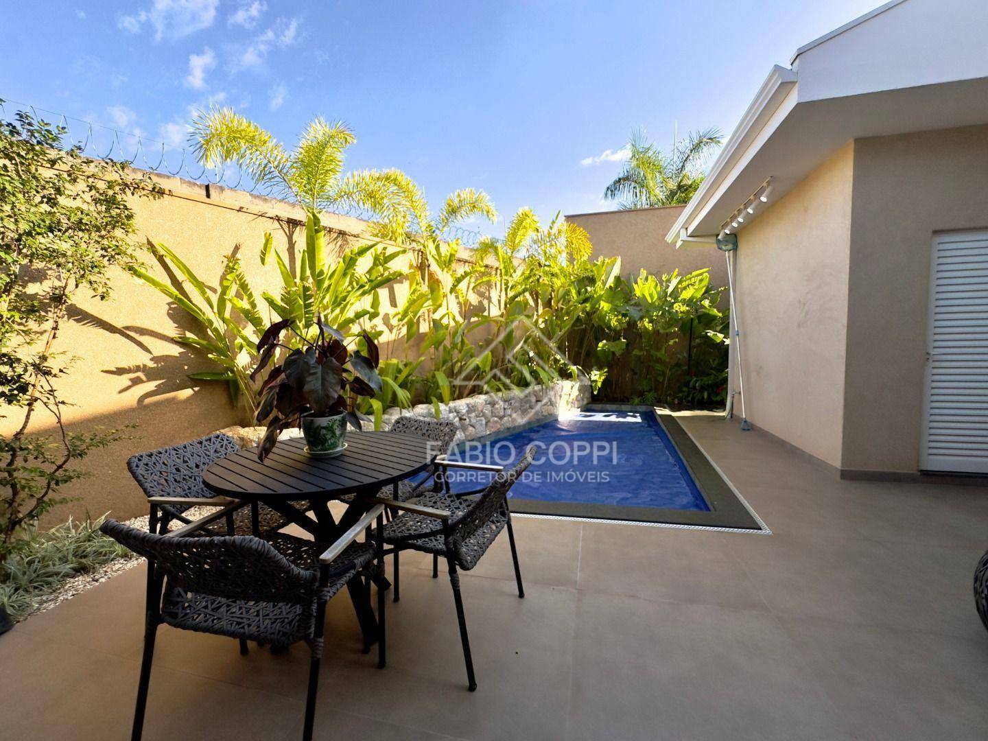 Casa de Condomínio à venda com 4 quartos, 289m² - Foto 2