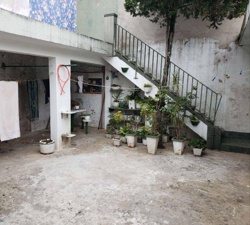 Sobrado à venda com 4 quartos, 210m² - Foto 26