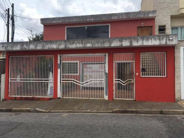 Sobrado à venda com 3 quartos, 550m² - Foto 1