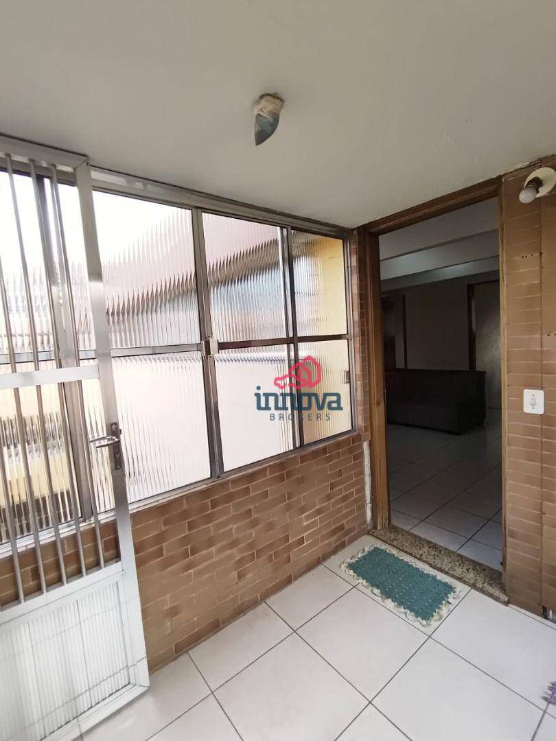 Apartamento à venda com 2 quartos, 62m² - Foto 10