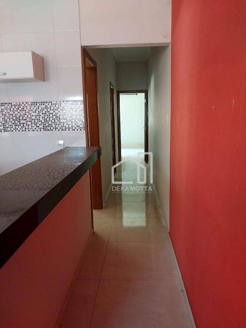 Casa à venda com 2 quartos, 80m² - Foto 10