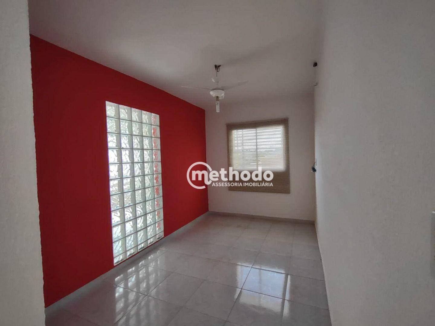 Casa à venda e aluguel com 3 quartos, 140m² - Foto 4