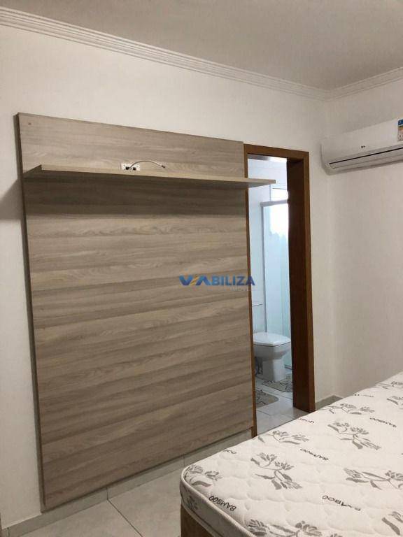 Apartamento à venda com 3 quartos, 147m² - Foto 3