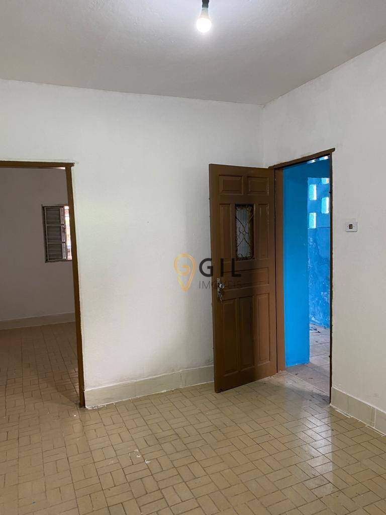 Casa à venda com 2 quartos, 125m² - Foto 8