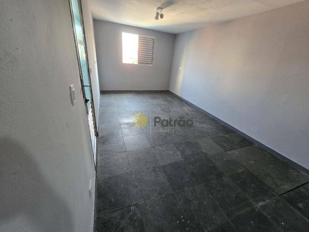 Sobrado à venda com 2 quartos, 174m² - Foto 10