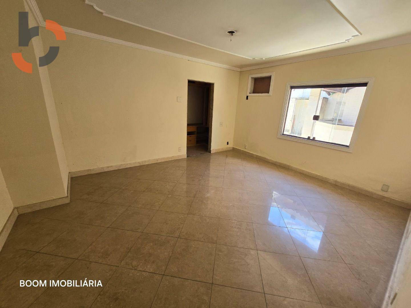 Casa de Condomínio à venda com 6 quartos, 300m² - Foto 31