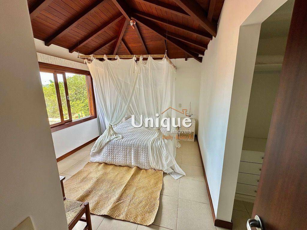 Casa de Condomínio à venda com 4 quartos, 250m² - Foto 13