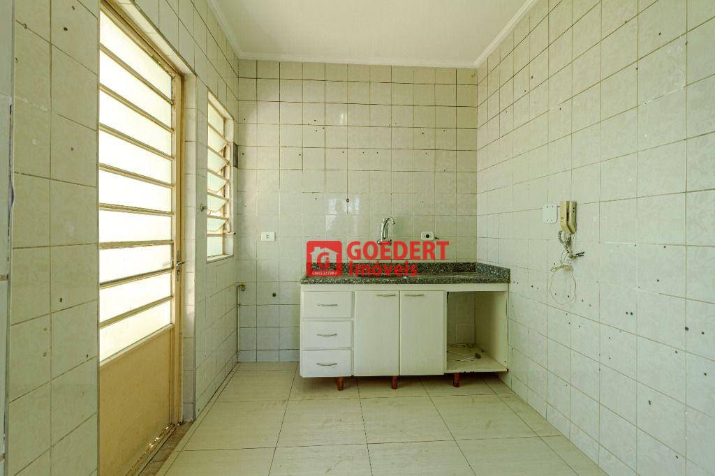 Apartamento à venda com 3 quartos, 68m² - Foto 8