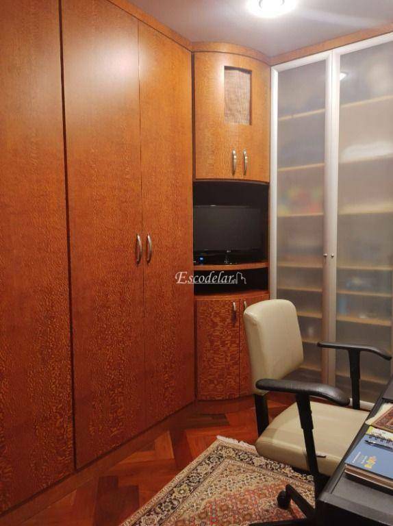 Apartamento à venda com 4 quartos, 178m² - Foto 25