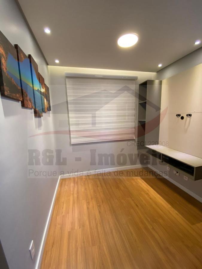 Apartamento à venda com 2 quartos, 40m² - Foto 2