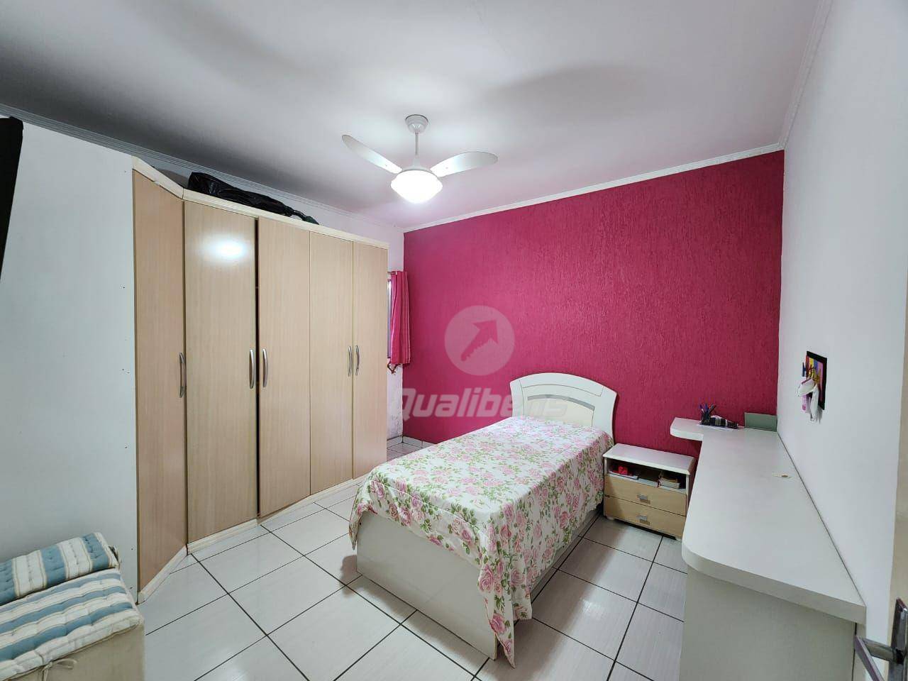 Casa à venda com 3 quartos, 198m² - Foto 17