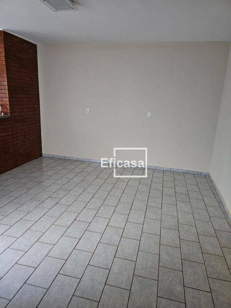 Casa à venda com 3 quartos, 288m² - Foto 9