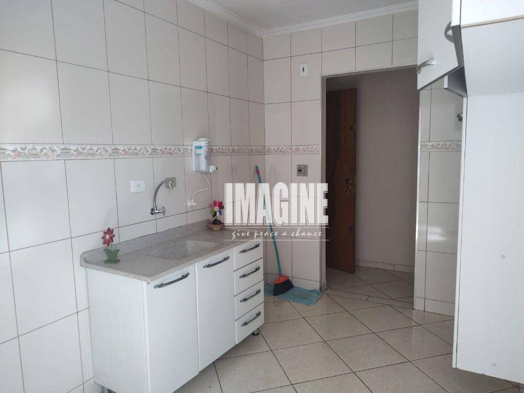 Apartamento à venda com 2 quartos, 54m² - Foto 9