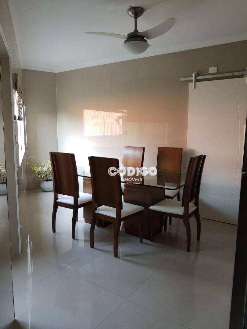 Sobrado à venda com 3 quartos, 234m² - Foto 20